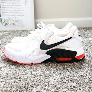 Air Max Excee 'White Black Crimson
